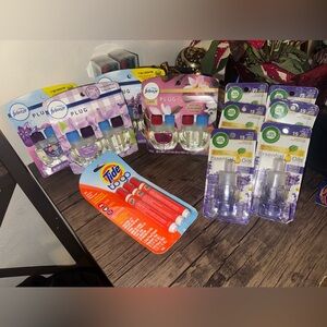Fragrance home set lot Febreze plug-in, refill, and Airwick essential mist refil